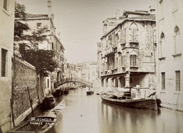 Carlo Naya, Venedig, ca. 1870. "105. Venezia. Canale Prioli". Aus einem Venedig-Album des Fotografen.
